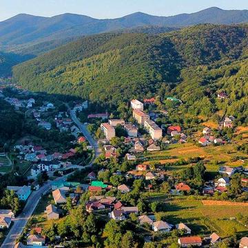 Здається затишна квартира, курорт сан."Поляна" Довгостроково Терміново