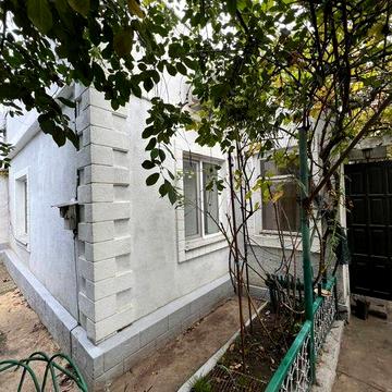 Продаётся дом в Александровке, пригород Черноморска.