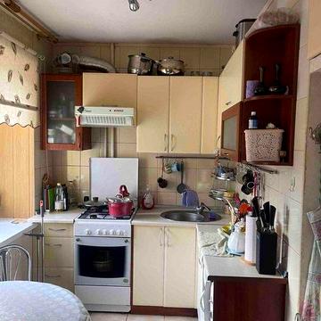 Половки. У продажу двокімнатна квартира