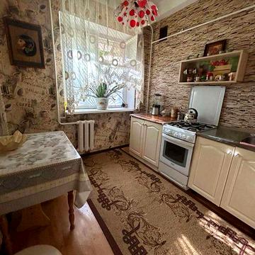 Срочно! Просторная 1к. квартира на Заболотного с мебелью и техникой.