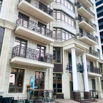 Італійський бульв., 1в