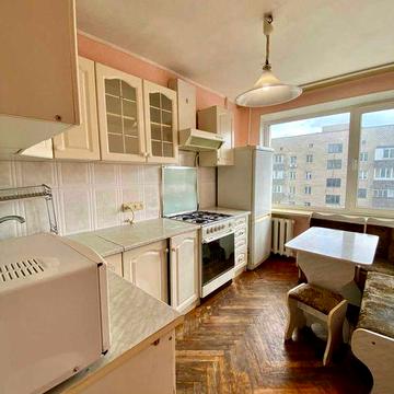 Скоропадського 22, центр, 1к, є газ, м Університет, Вокзальна 8хв