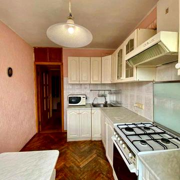 Скоропадського 22, центр, 1к, є газ, м Університет, Вокзальна 8хв