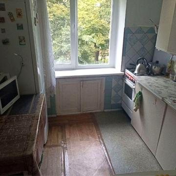 3-кімнатна квартира на Виставці, вул. С. Бандери — 61 м², цегла