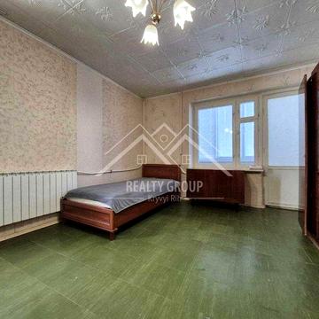 Продаж 1к квартири на 5м Зарічному (Бродвей)