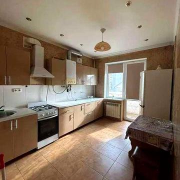 Оренда 1 кім Буча Богдана Хмельницького Центр Поверх 3 Газ