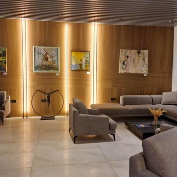 Набережна Перемоги вул., 7