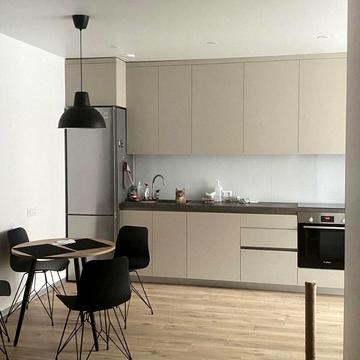 Домобудівельна вул., 7