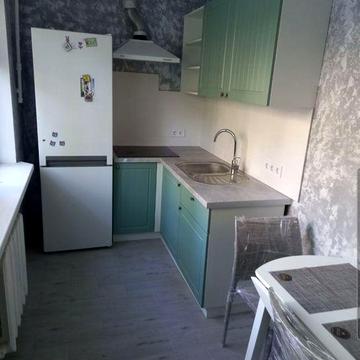 Здам 2 кім метро Даниця,б-р Верховної Ради 26-б