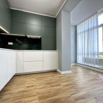 Мисливська вул., 24