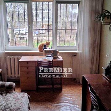 3 комнатная квартира 64 м2 Киевский р-н в Центре Таирова