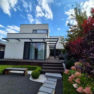 Продам дом в стиле "High Tech" на Победе-6