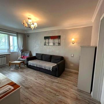 Парково-Сирецька вул. (Тимофія Шамрила), 10