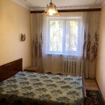 Олексія Вадатурського вул. (Маршала Малиновського), 21