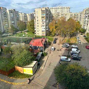 Продаж 3-кімнатної квартири по вул.Окуневського