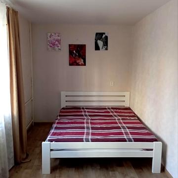 Миколи Шепелєва вул., 10