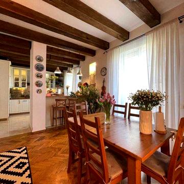 Продаж 3 кімнатної квартири вул. Київська