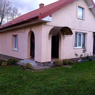 Продам будинок біля Стрия 5 км