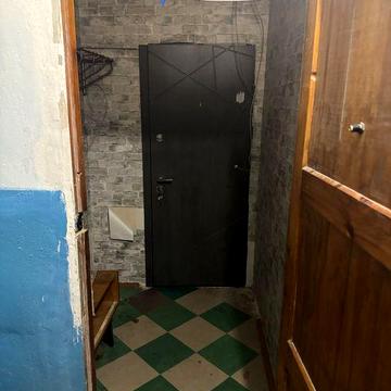 Продам 2-х кімнатну квартиру