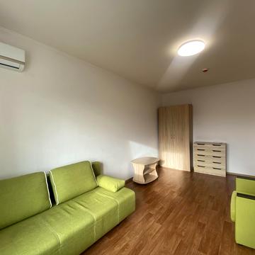 Юлії Здановської вул. (Ломоносова), 81-Б