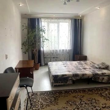 Максима Залізняка вул., 28