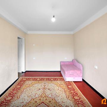 Чорнобильська вул., 9