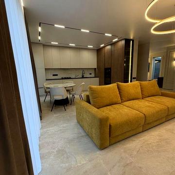 Оренда будинку біля ліцею