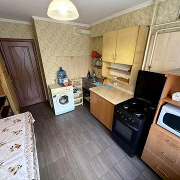 Продажа 3 кв на Площади Победы.