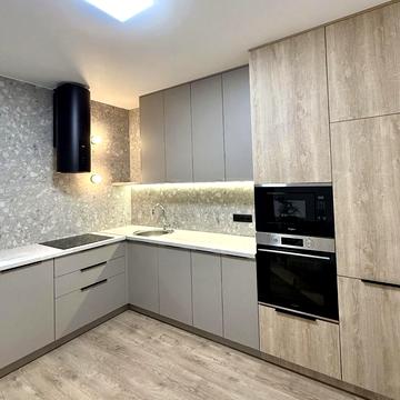 Повітряних Сил просп. (Повітрофлотський), 56