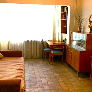 Мілютенка вул., 15-А