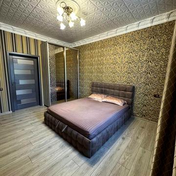 Петра Полтави вул. (Богомаза), 122