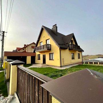 Продаж 2-поверхового будинку в Сололнці