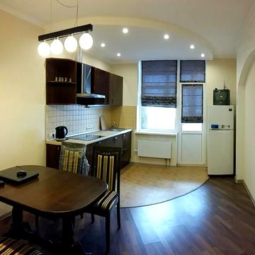 Драгоманова вул., 40-Е