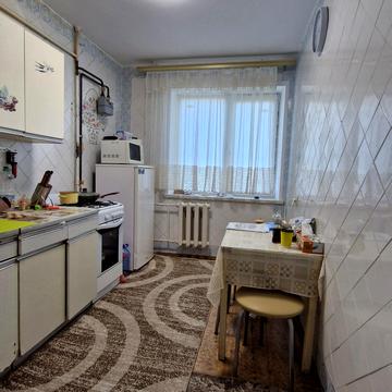 Олександра Клосовського вул., 10