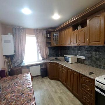 Продам трьохкімнатну квартиру 70кв.м