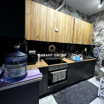 Продається однокімнатна квартира з гарним ремонтом