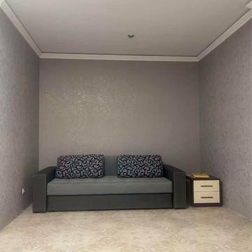 Озерна вул.