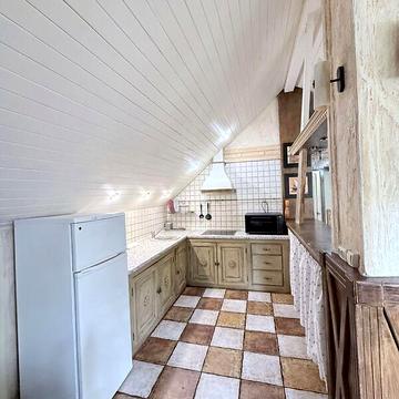 Довгострокова оренда 2к Квартира Пироговська вулиця