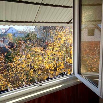 Продаж 4-кімнатноі квартири від власника