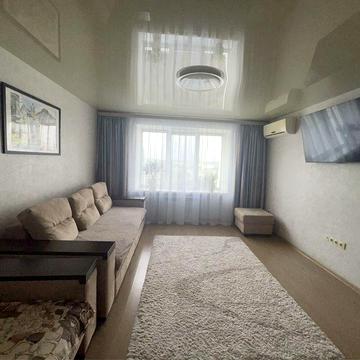 Продам квартиру в центре 2-х комнатная новой планировки ЖК Осбб