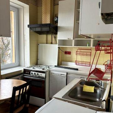 Ул.Б.Хмельницкого 68,Шевченковский р-н