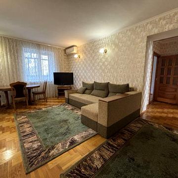 метро Шулявська - 7хв пішки, вул. Довженка, 14