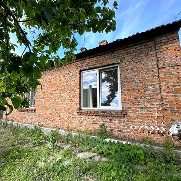 Продам цегляний будинок у м.Шептицький