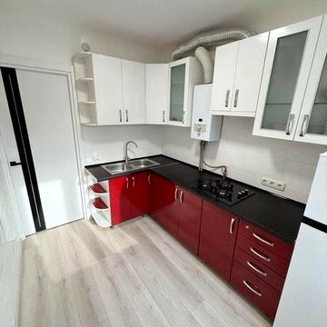 Продам 3-кімнатну квартиру вул Набережна