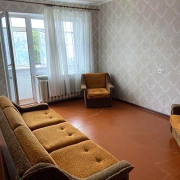 Однокімнатна квартира в центрі міста, 2-й поверх