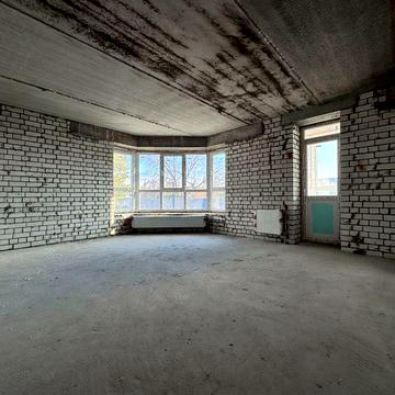 Продам 2х кімнатну квартиру, вул. Лісова, р-н Голівуд ЖК Лісовий