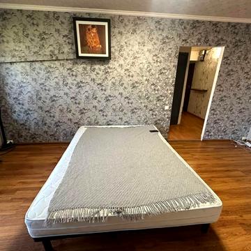 Алана Шепарда вул. (Суворова), 11-Б