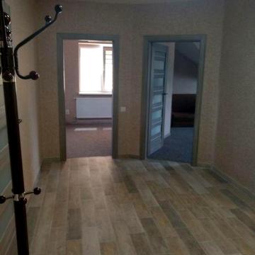 Власник здає 2х кімнатну квартиру Кубійовича 29.