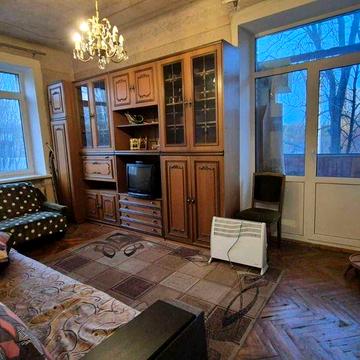 метро Нивки та Святошин 5 хвилин пішки Двокімнатна