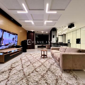 Деміївська вул., 33